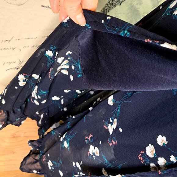 Miami Floral wrap dress size Small - Picture 10 of 12